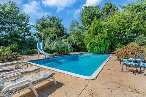 1 Flintlock Road, Freehold, NJ 07728