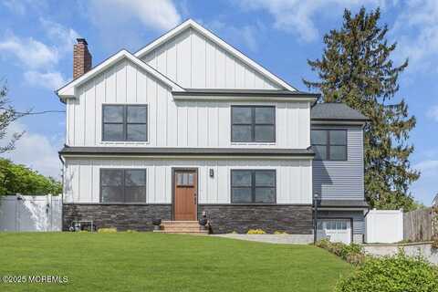 61 Robinson Place, Shrewsbury, NJ 07702