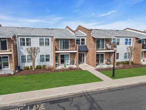 320 Maryland Avenue, Point Pleasant Beach, NJ 08742