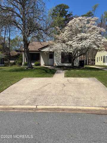 113 Lexington Drive, Little Egg Harbor, NJ 08087