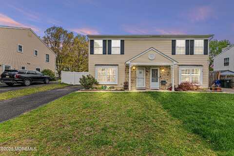 26 Brewster Circle, Old Bridge, NJ 08857
