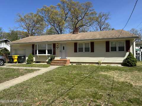 153 Regent Place, Lakewood, NJ 08701