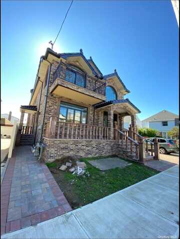 189-14 45 Road, Flushing, NY 11358