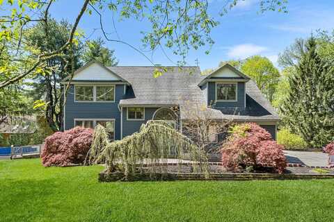 25 Hill And Dale Road, Carmel, NY 10512