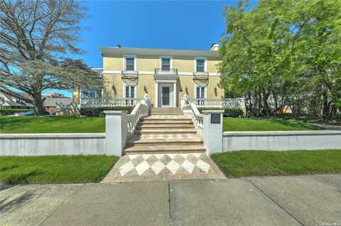 159 Magnolia Boulevard, Long Beach, NY 11561
