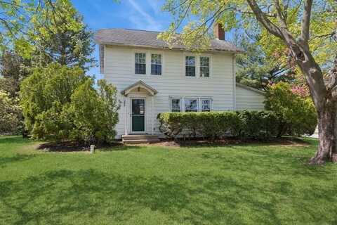645 Hamilton Avenue, Mattituck, NY 11952