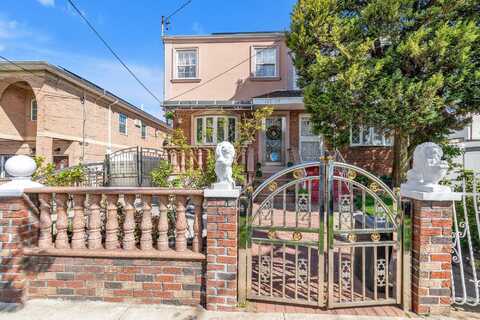 132-09 111 th Avenue, South Ozone Park, NY 11402