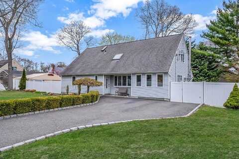 79 Aberdeen Drive, Mastic, NY 11950