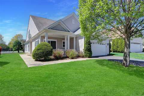 4 Oakhurst Court, Mount Sinai, NY 11766