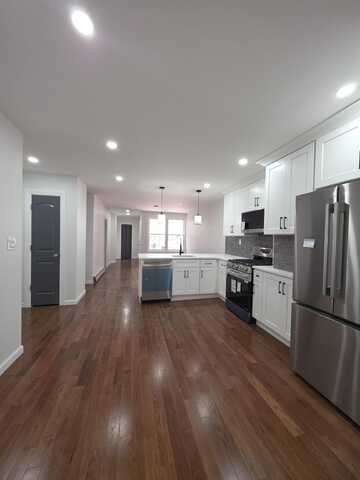 217 E 86th Street, Brooklyn, NY 11236