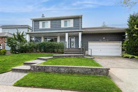 762 Dumont Place, North Woodmere, NY 11581