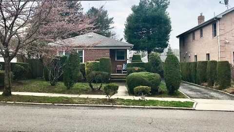 51-10 248th Street, Douglaston, NY 11362
