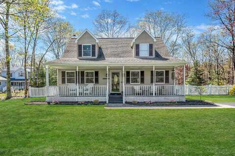 36 N Cozine Road, Manorville, NY 11949