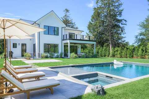 54 Sawasett Avenue, Bridgehampton, NY 11932