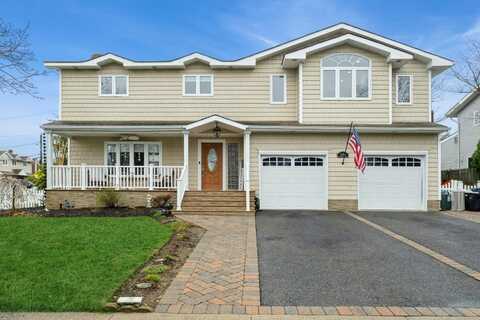2434 Wallen Lane, North Bellmore, NY 11710