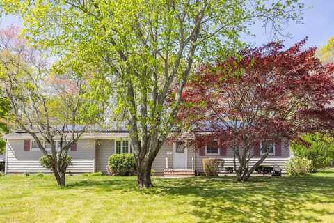 14 Wilstan Avenue, Patchogue, NY 11772