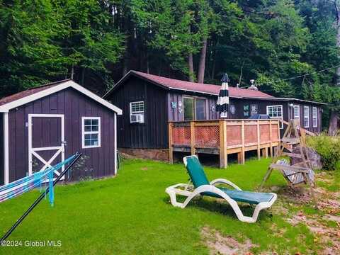 38 Forge Lane, Clay, NY 12932