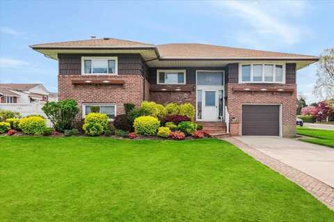 3208 Grand Boulevard, Baldwin Harbor, NY 11510