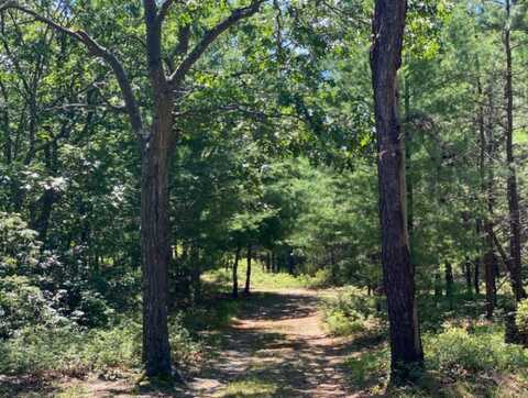 28 Edwards Hole Road, East Hampton, NY 11937