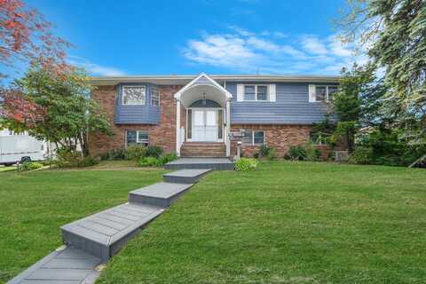 156 Lenox Road, West Babylon, NY 11704