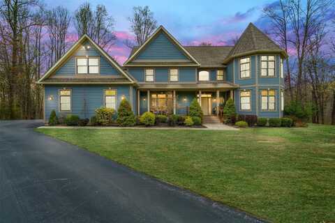 14 Warwick Lake Parkway, Warwick, NY 10990