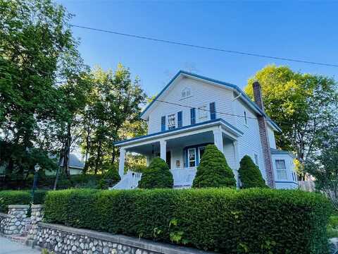 12 Parrott Street, Cold Spring, NY 10516