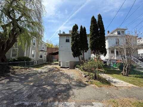 18 Anna Street, Nyack, NY 10960