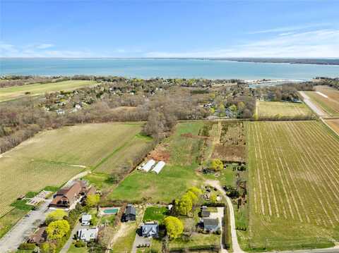1705 & 1709 Main Road, Jamesport, NY 11947