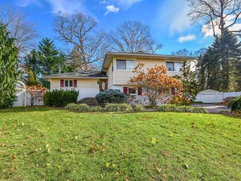 10 Scott Place, Glen Cove, NY 11542