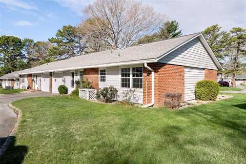 128 Exmore Court, Ridge, NY 11961