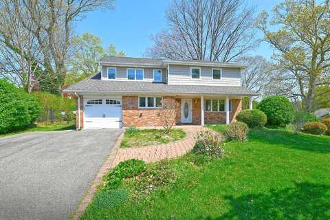 55 Cross Bow Lane, Commack, NY 11725