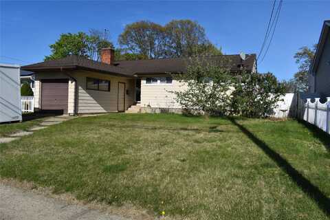 205 1st Avenue, Massapequa Park, NY 11762