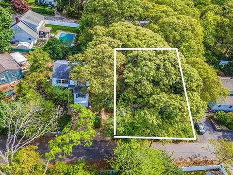 4 Queen Drive, Sound Beach, NY 11789