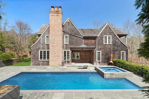 1280 Noyack Path, Water Mill, NY 11976