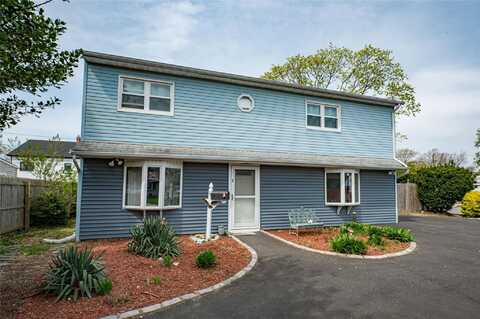 46 Stone Lane, Levittown, NY 11756