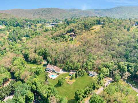 23 Maple Road, Cornwall On Hudson, NY 12520