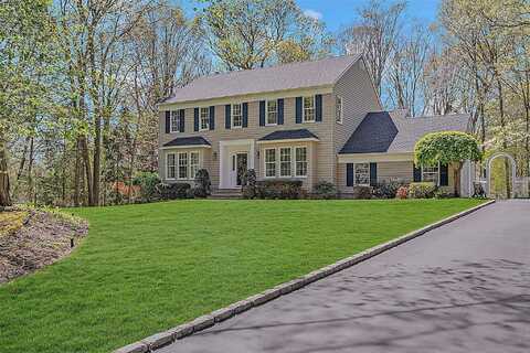19 Emerald Lane, Wading River, NY 11792