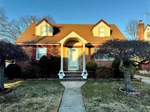 345 Hendrickson Avenue, Valley Stream, NY 11580