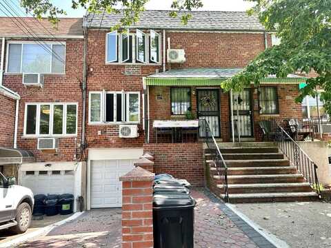 66-61 73rd Place, Middle Village, NY 11379