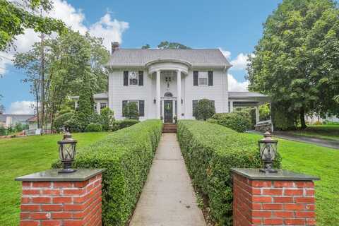 22 Clark Street, Pleasantville, NY 10570