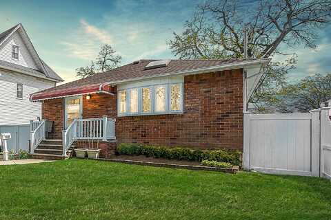 1036 Pacific Street, Baldwin Harbor, NY 11510