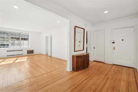 1 Meadow, Woodmere, NY 11598