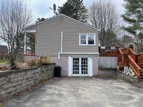 6 Kennison Street, Manchester, ME 04351