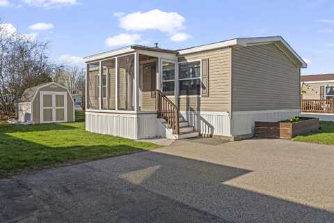 87 Blackberry Place, Kittery, ME 03904