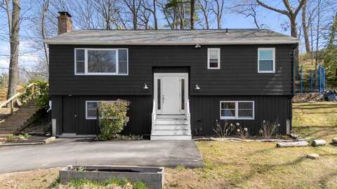 4 Beaufort Street, South Portland, ME 04106