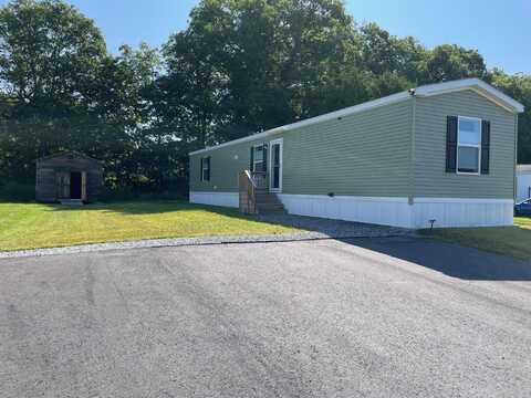 19 Brooke Avenue, Belfast, ME 04915