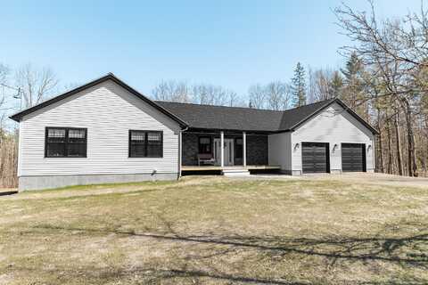 318 Townhouse Road, Kenduskeag, ME 04450