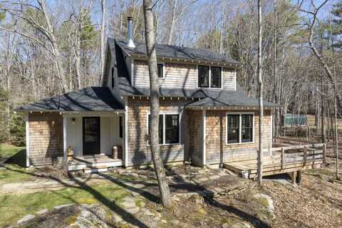 144 Merry Island Road, Edgecomb, ME 04556