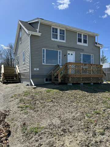 6 Lyons Street, Machias, ME 04654