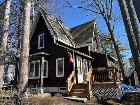 22 Fern Park Avenue, Old Orchard Beach, ME 04064